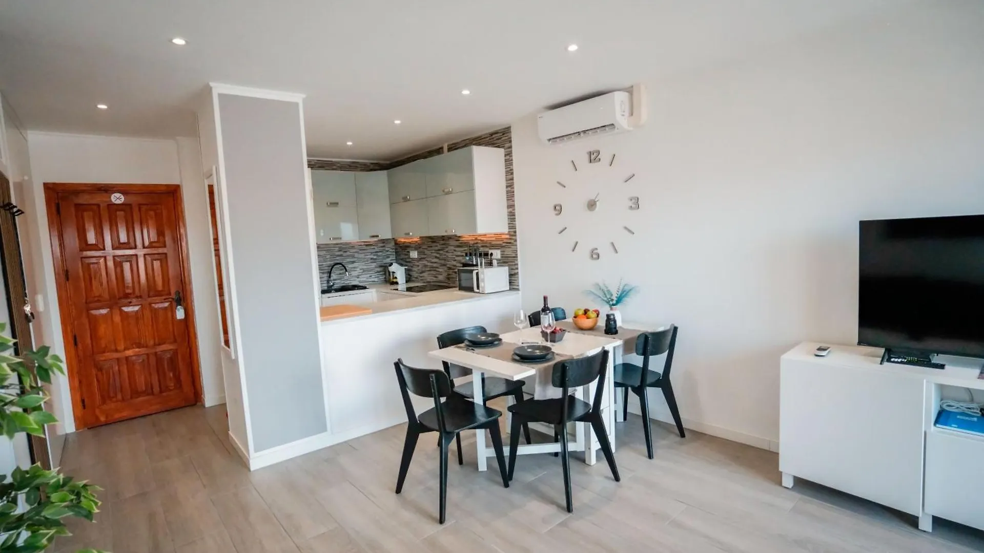 Sunny Vibes Apartment With Sea View Costa Adeje  0*, Costa Adeje (Tenerife) Spanien